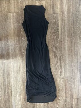 Sleek Black Sleeveless Bodycon Dress
